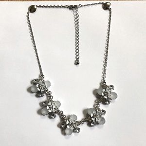 ⭐️Floral Necklace